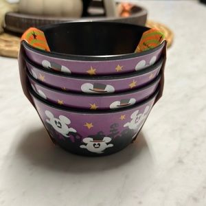 4 pack of small Mickey Ghost Halloween bowls